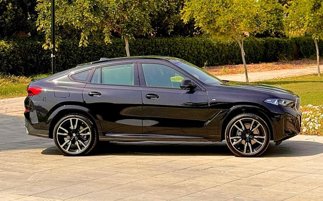 BMW X6 2025 - image 4