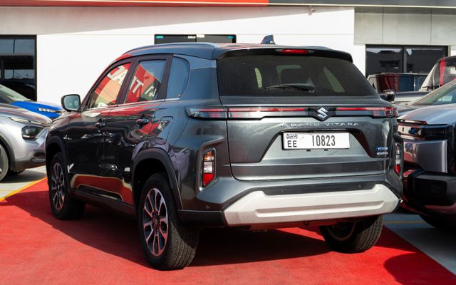 GRAND VITARA GLX 1.5 HYBRID 4WD 6SR AT - image 2