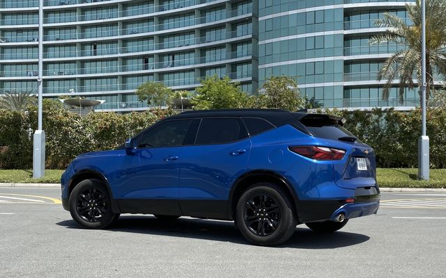 CHEVROLET BLAZER - image 3