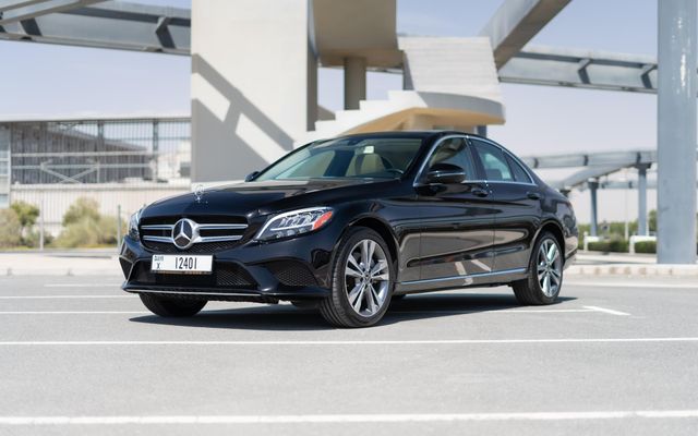 Mercedes C300 - image 1