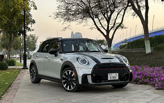 mini COOPER F 45 - image 1