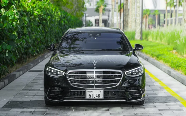 MERCEDES S500 - image 2
