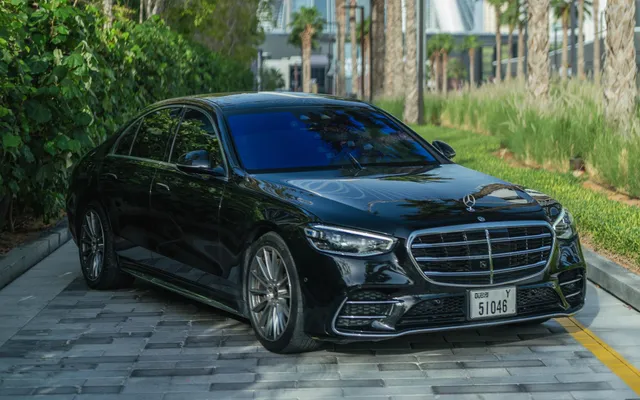 MERCEDES S500 - image 1