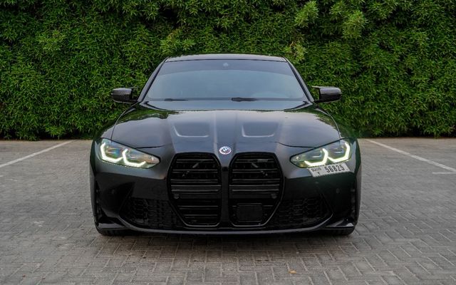 BMW 330i - image 2