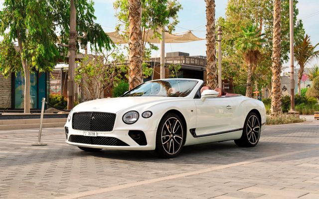 Bentley Continental GTC – Picture 1