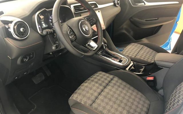 MG ZS - image 4