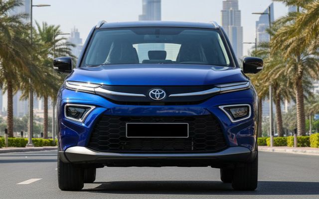 Toyota Urban Cruise - image 2