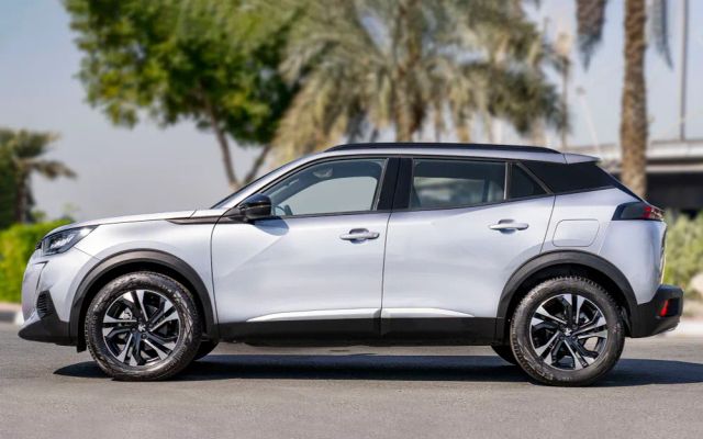 Peugeot 2008 - image 2