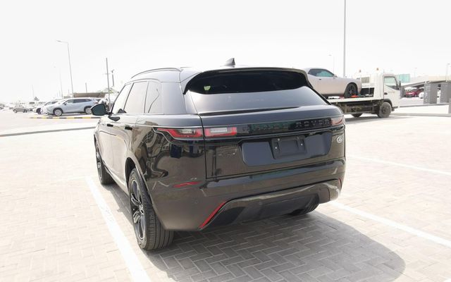 RANGE ROVER VELAR - image 4