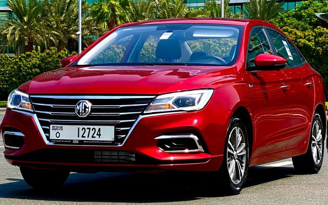 MG 5 Lux 2023 - image 1