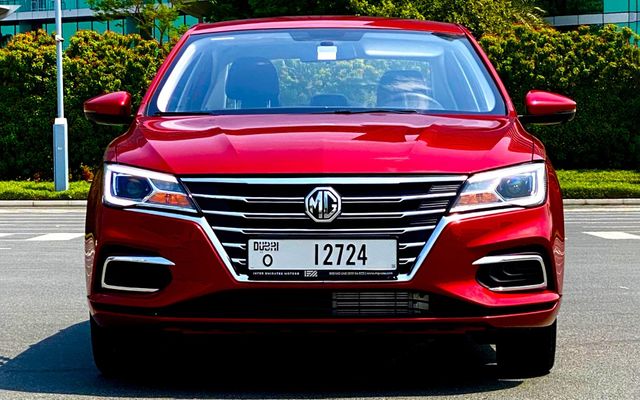 MG 5 Lux 2023 - image 2