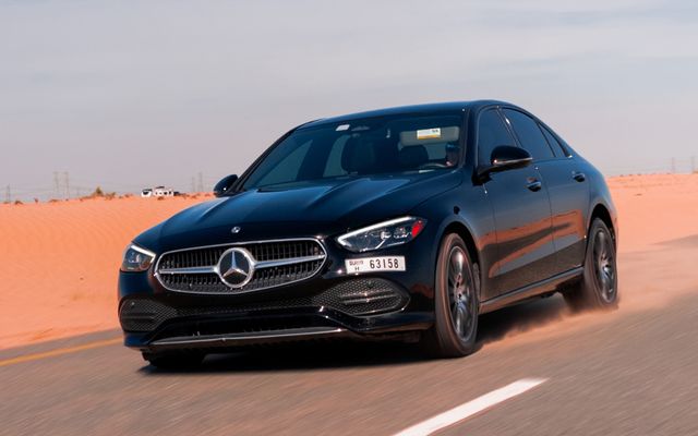 MERCEDES C300 - image 1
