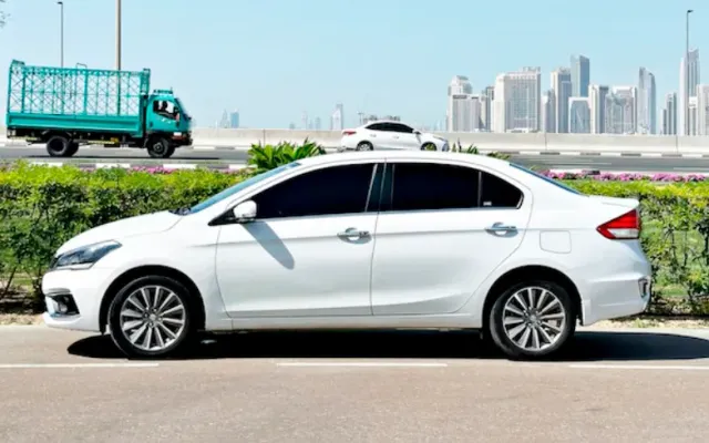 SUZUKI CIAZ - image 2