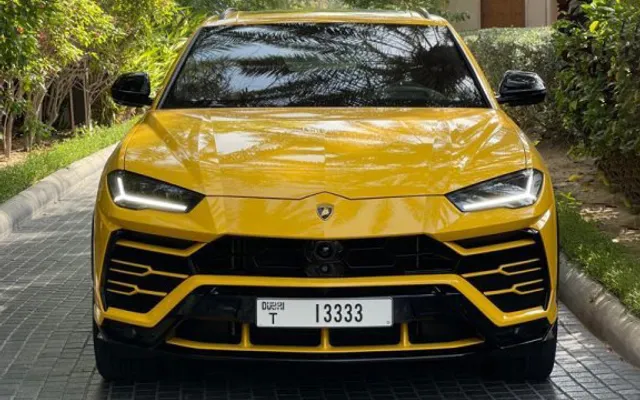 LAMBORGHINI URUS - 2023 - image 2