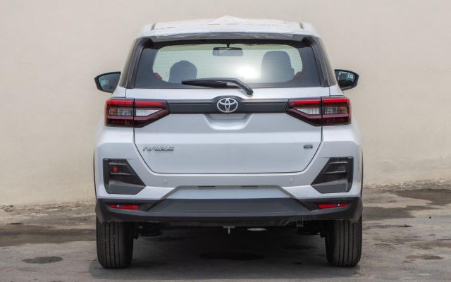 TOYOTA Raize - image 4
