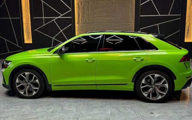AUDI SQ8 - image 3