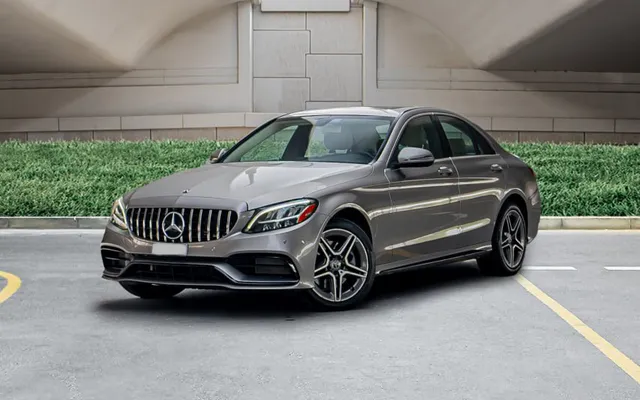 MERCEDES C300 - image 1