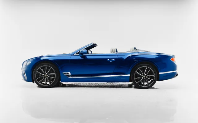 Bentley Continental GTC – Picture 4