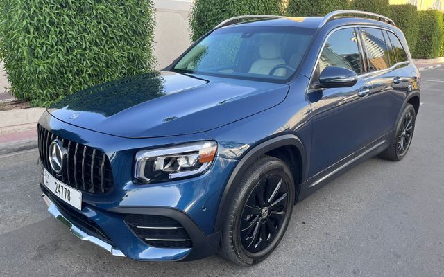 Mercedes GLB250 - image 4