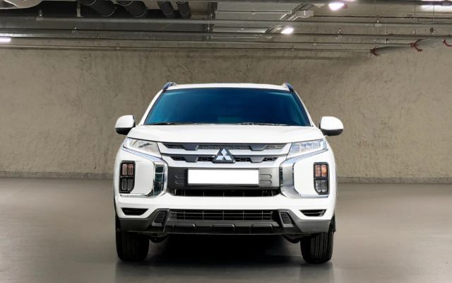 Mitsubishi ASX Low Line L 2.0L - image 3