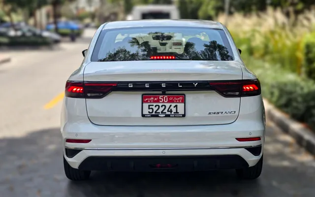 Geely Emgrand 2025 - image 3