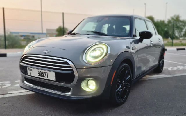 MINI COOPER - image 1