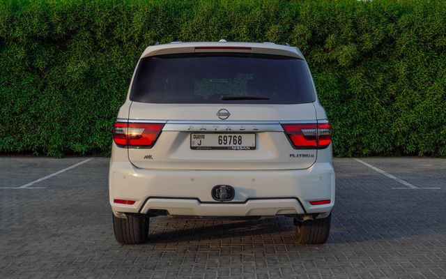 Nissan Patrol Platinum - image 4