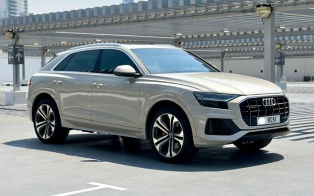 AUDI Q8 2024 - image 1