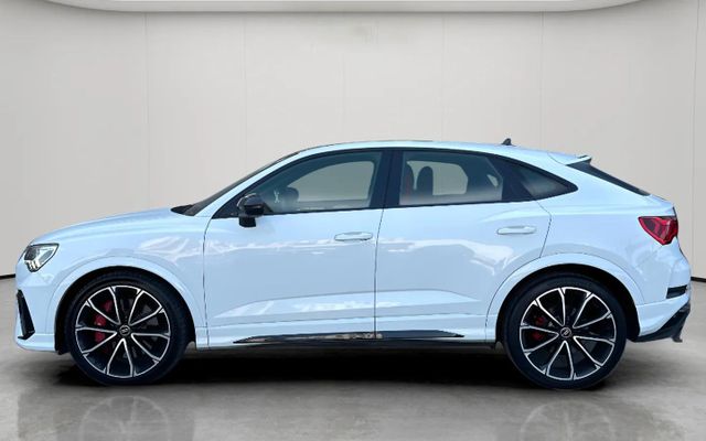 AUDI RS Q3 - image 2
