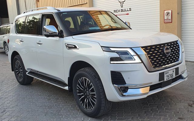 NISSAN PATROL PLATINUM 2022 - image 2