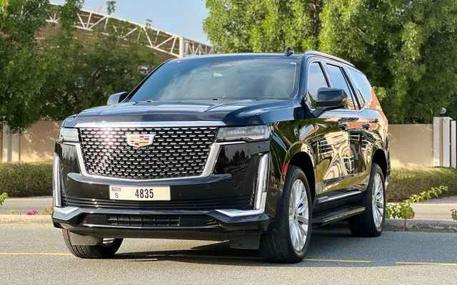 CADILLAC ESCALADE - image 1