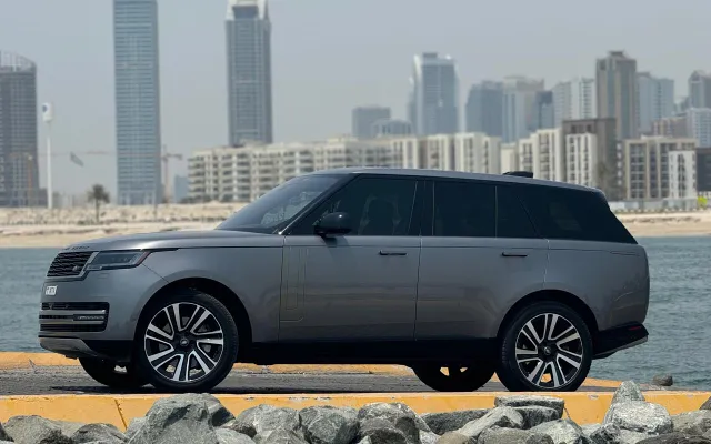 RANGE ROVER VOGUE V8 - image 3