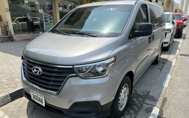 Hyundai H1 - image 4