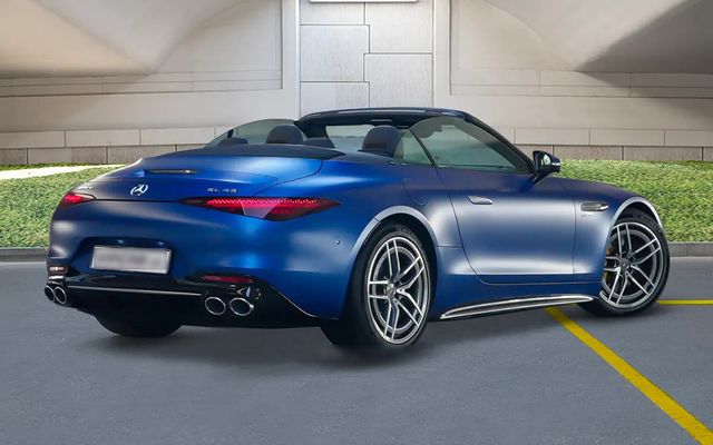 Mercedes AMG SL43 Convertible - image 4