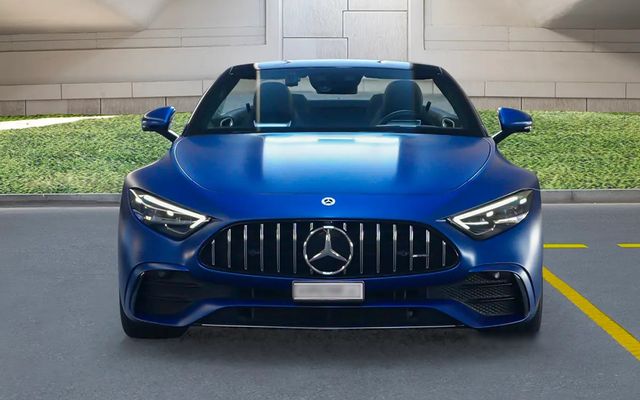 Mercedes AMG SL43 Convertible - image 3