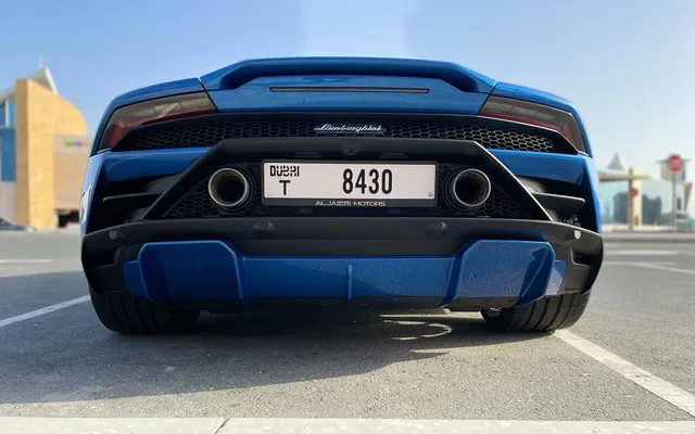 LAMBORGHINI HURACAN - image 3