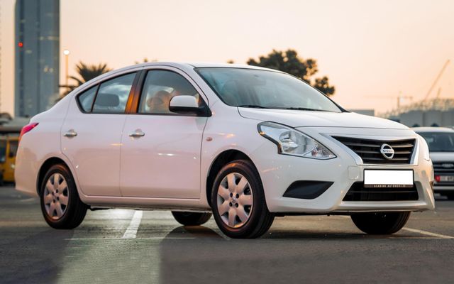 NISSAN SUNNY - image 1