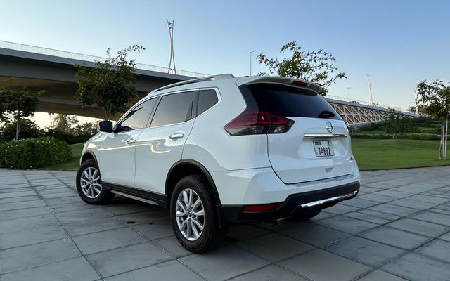 NISSAN ROGUE - image 4