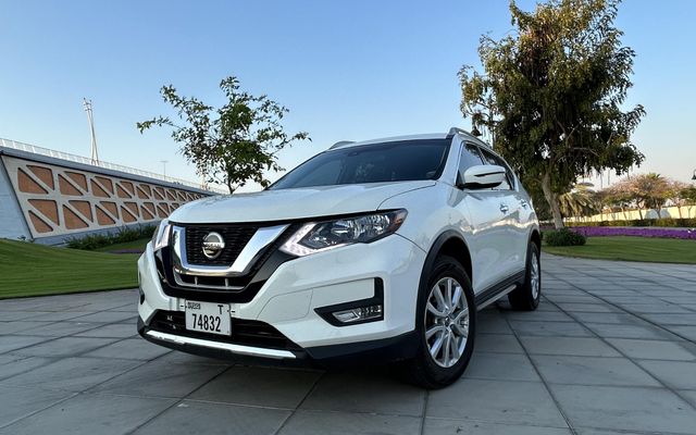 NISSAN ROGUE - image 1