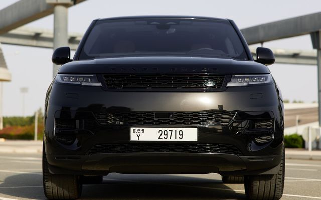 Range-Rover Sport - image 2