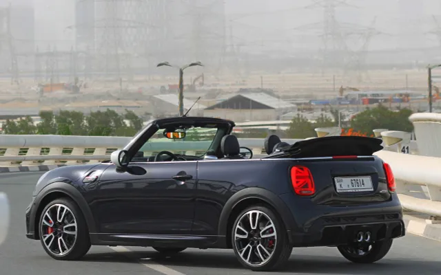 MINI COOPER COOPER S - image 2