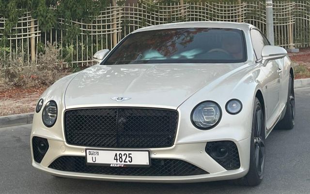 BENTLEY GT – Picture 1