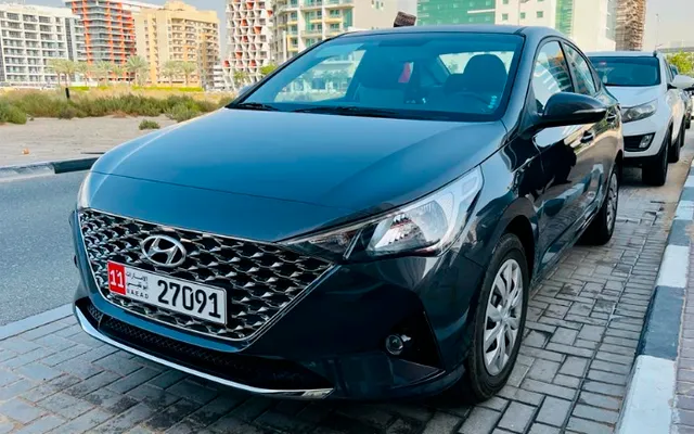 Hyundai Accent - image 1
