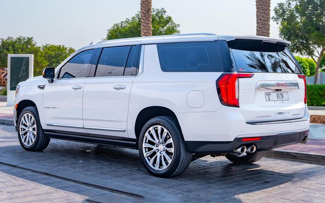 GMC YUKON 2022 - image 4