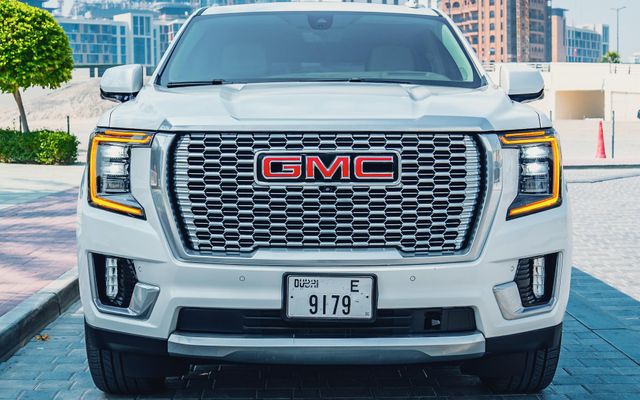 GMC YUKON 2022 - image 3