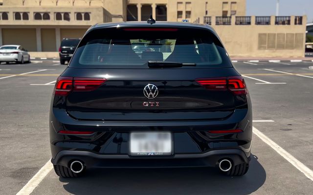 Volkswagen Golf8 GTI Base - image 3