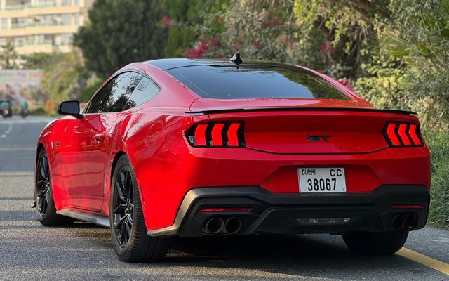 FORD MUSTANG GT5 - image 2