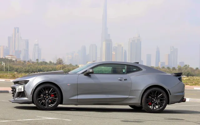 CHEVROLET CAMARO - image 2