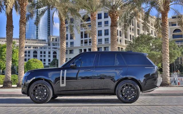 Range Rover Vouge - image 2