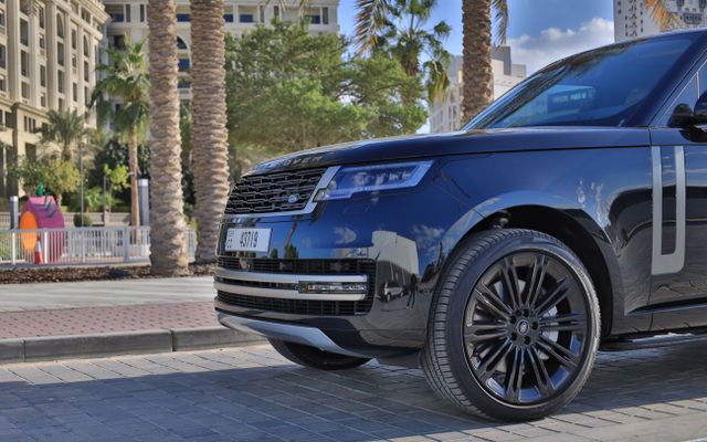Range Rover Vouge - image 4